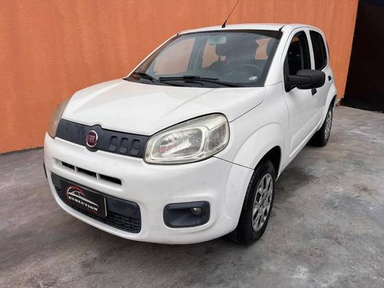 FIAT UNO 1.0 EVO ATTRACTIVE 8V FLEX 4P MANUAL FIAT UNO 1.0 EVO ATTRACTIVE 8V FLEX 4P MANUAL